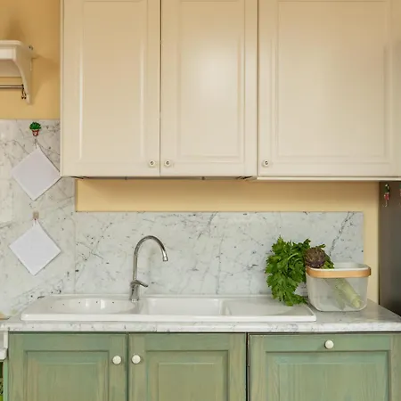 Iflat Trevi Charm, Elegant & Comfy Escape Rome