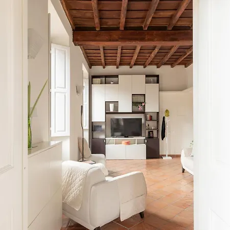 Iflat Trevi Charm, Elegant & Comfy Escape Rome